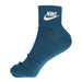Nike Socken Everyday Essential - SchuhEggers.de