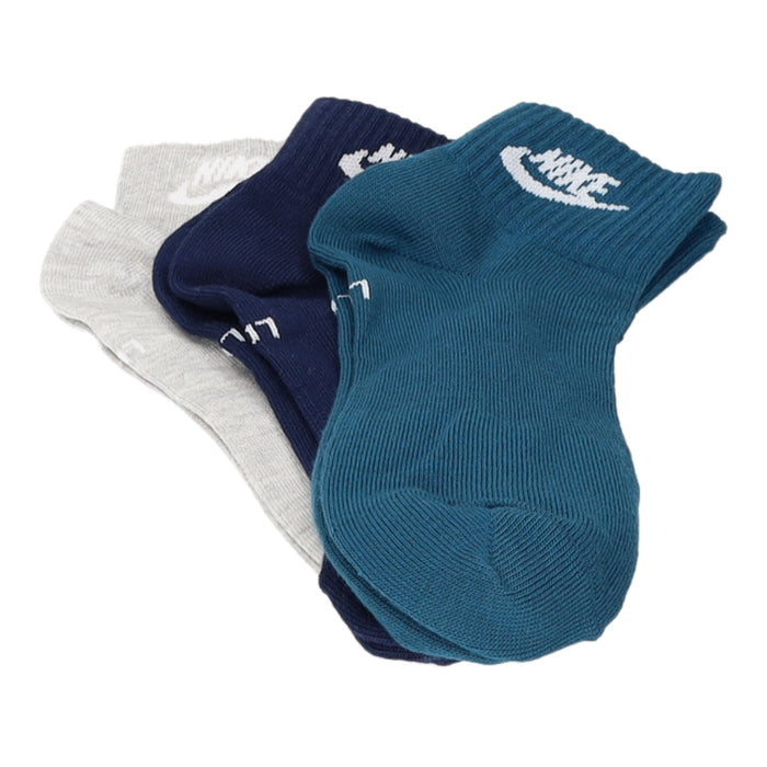 Nike Socken Everyday Essential - SchuhEggers.de