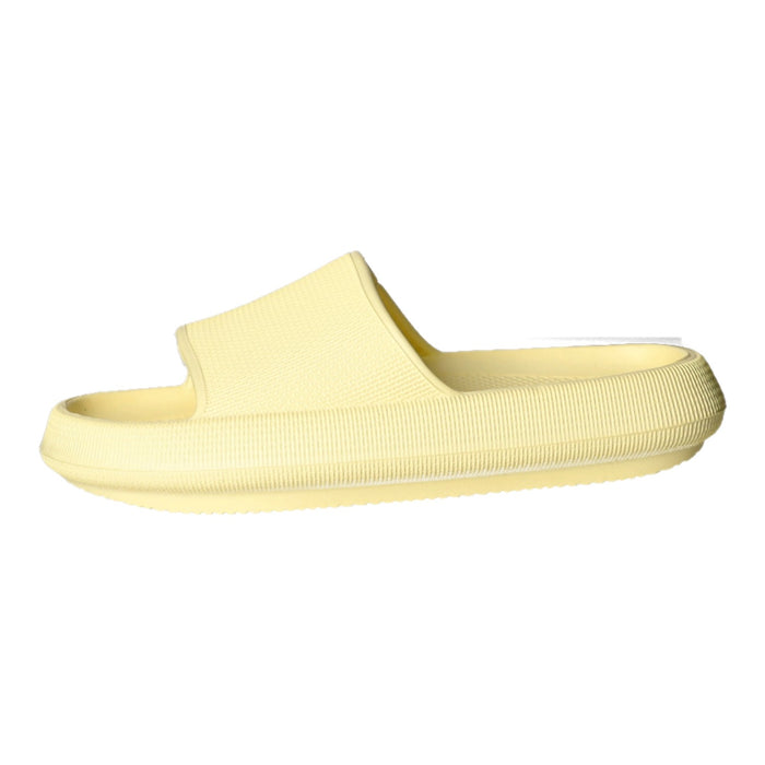 Sneakers Badelatsche