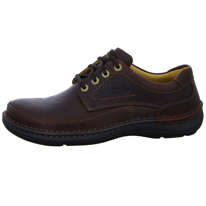 Clarks Schnürhalbschuh mit Mehrweite Freizeit (sportlicher Boden) Nature Three